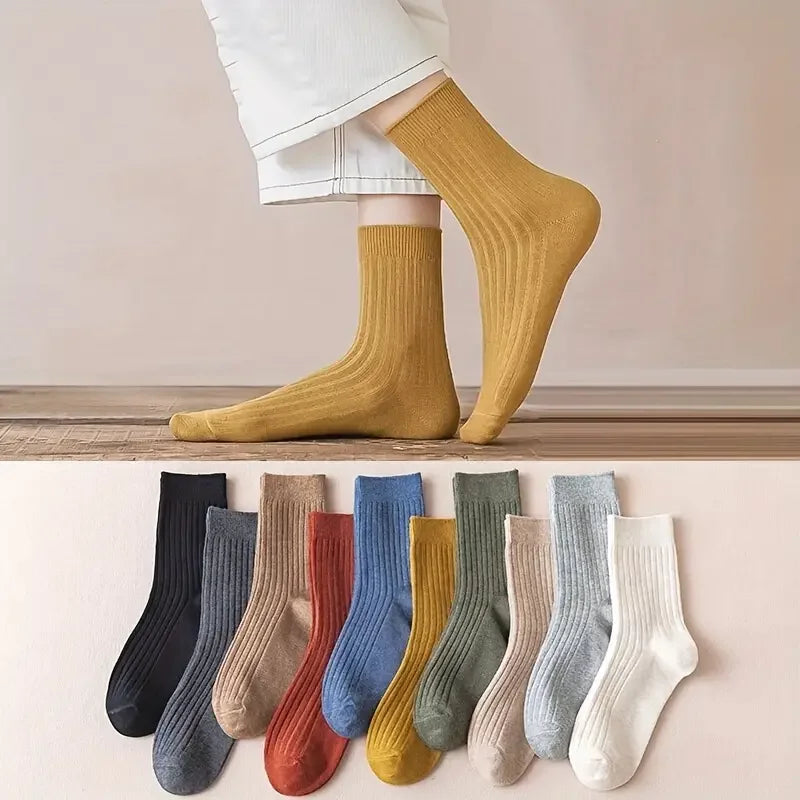 5/10 Pairs of Vibrant Mixed Color Striped Comfort Crew Socks - Soft, Breathable, Classic Casual Daily Wear