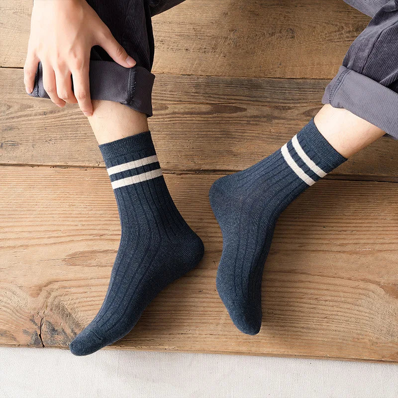 Men Socks 100 Cotton Fashion Black White Stripe Crew Mens Sock Sports High Skateboard Streetwear Happy Long Sox Short Crew Socks