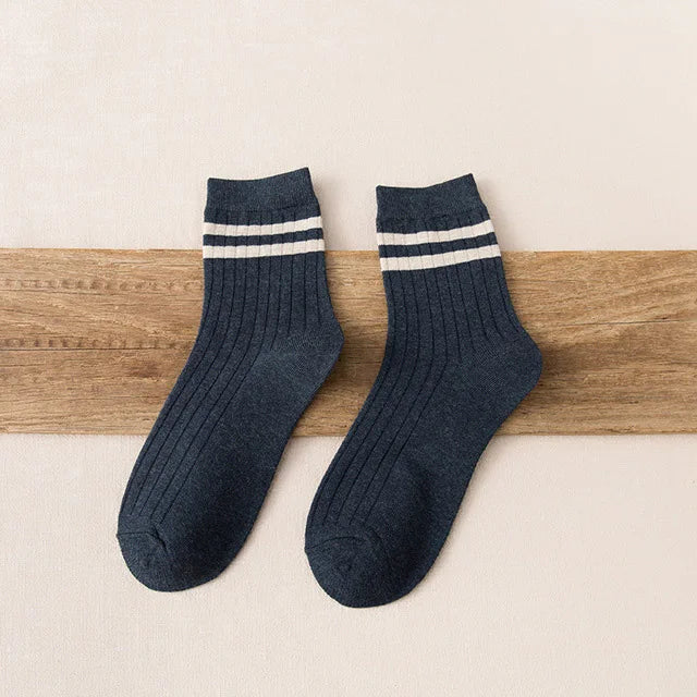 Men Socks 100 Cotton Fashion Black White Stripe Crew Mens Sock Sports High Skateboard Streetwear Happy Long Sox Short Crew Socks