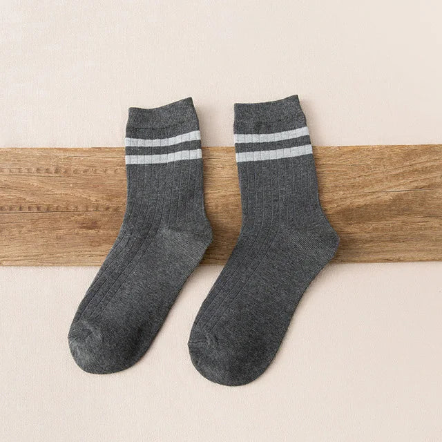 Men Socks 100 Cotton Fashion Black White Stripe Crew Mens Sock Sports High Skateboard Streetwear Happy Long Sox Short Crew Socks